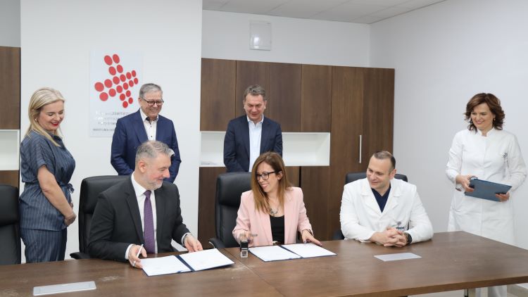 Отворен први Центар за едукацију медицинских сестара и техничара из здравствених установа у Републици Српској 