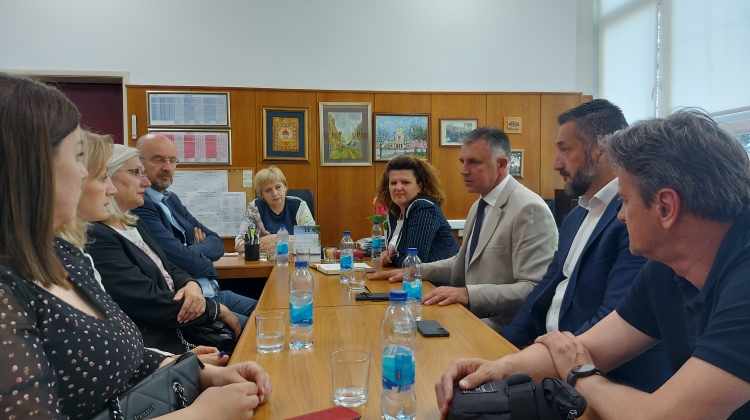 Састанак о продуженом боравку са руководством пет бањалучких школа: Чим прије обезбиједити предуслове за почетак градње
