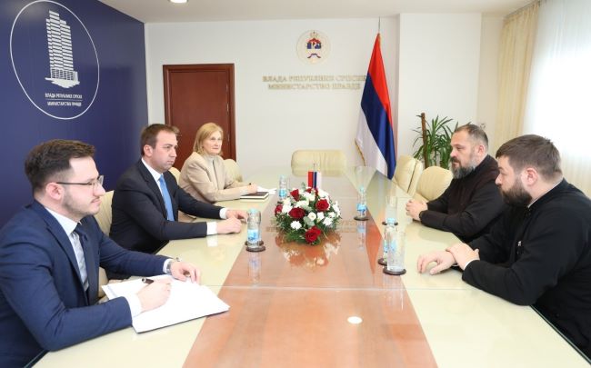  Институције Републике Српске стоје уз свој народ и своју Цркву