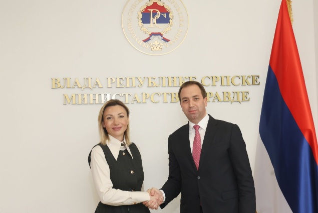 Министри Селак и Мацура разговарали о унапређењу сарадње