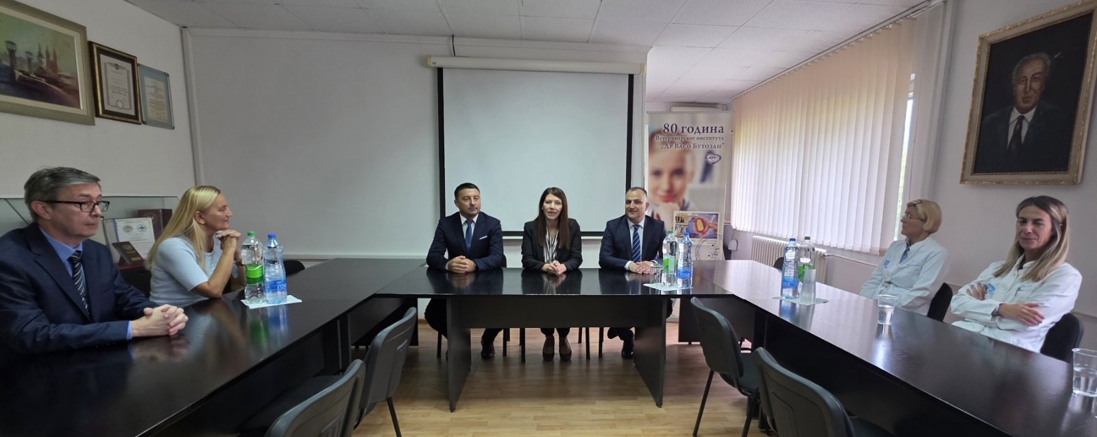 Министар Кузмић у посјети Институту 