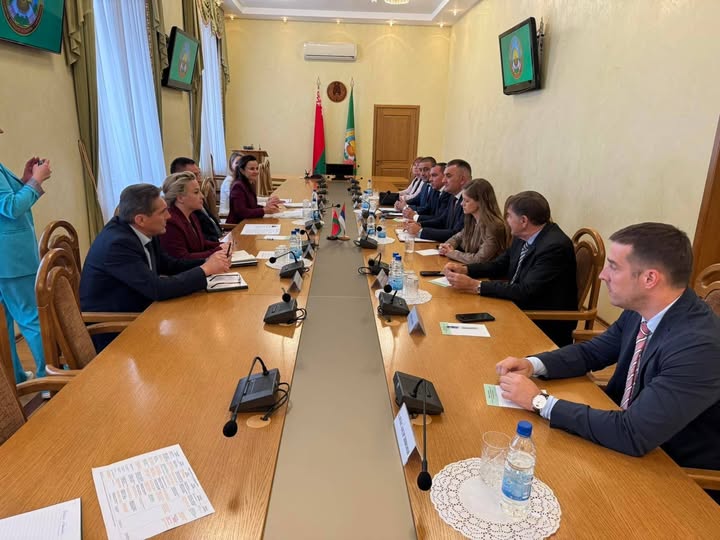 Министри Минић и Горлов у Бјелорусији