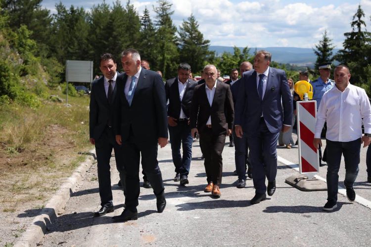 Почела изградња треће траке преко Романије